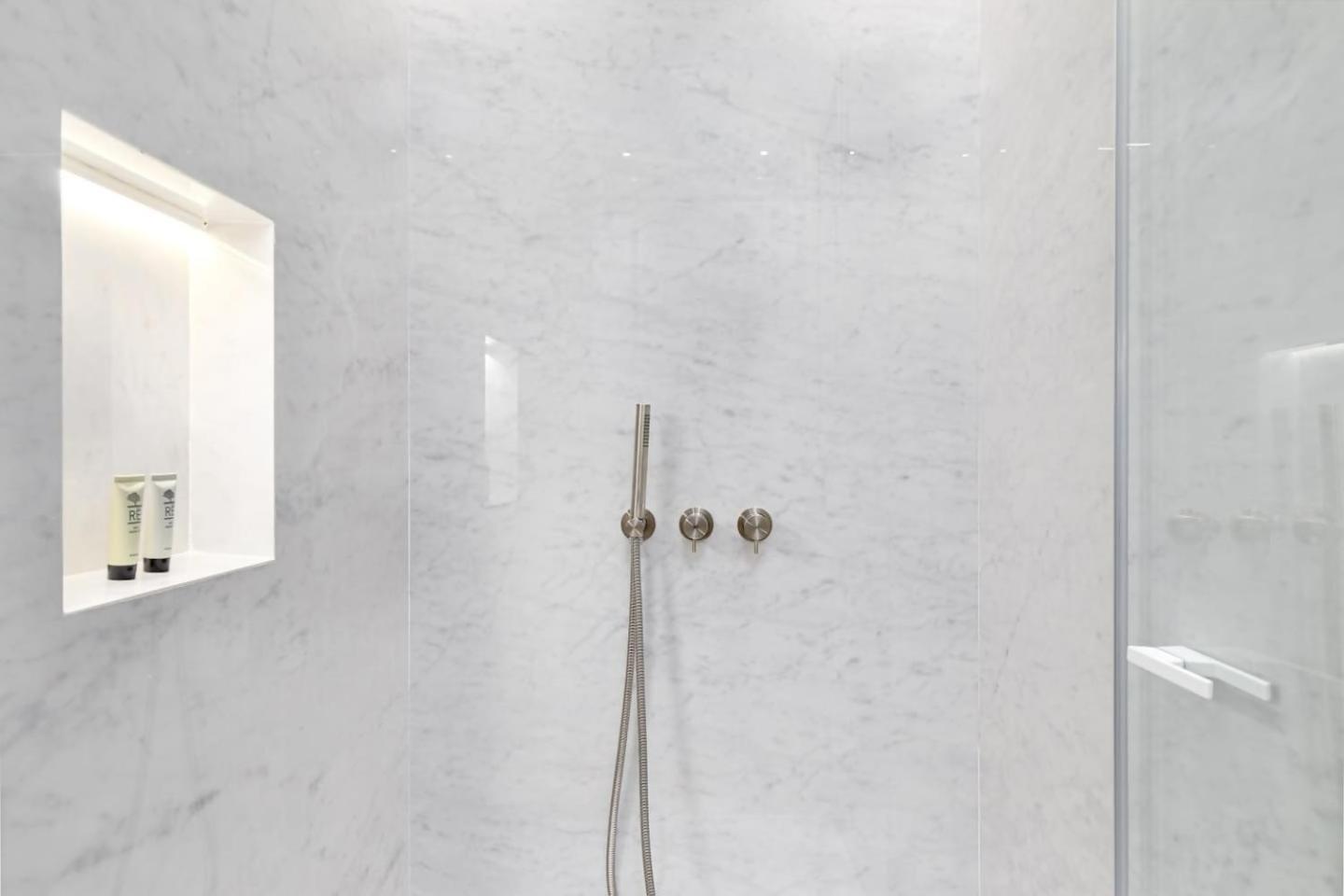 Mondrian New Ac Design Lovers Near La Concha San Sebastian Luaran gambar