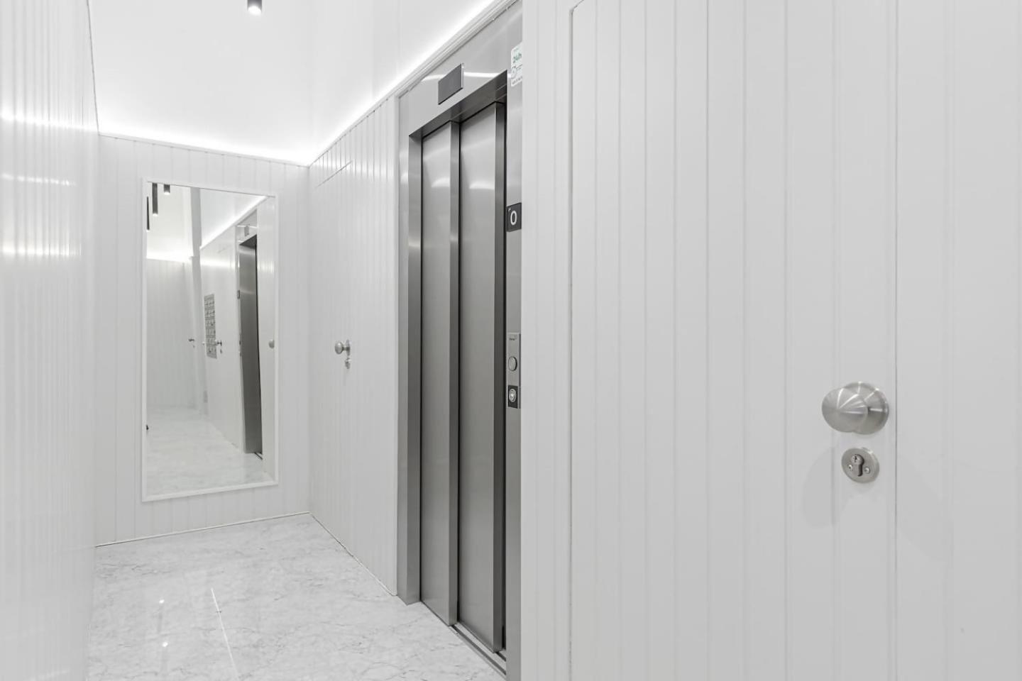 Mondrian New Ac Design Lovers Near La Concha San Sebastian Luaran gambar