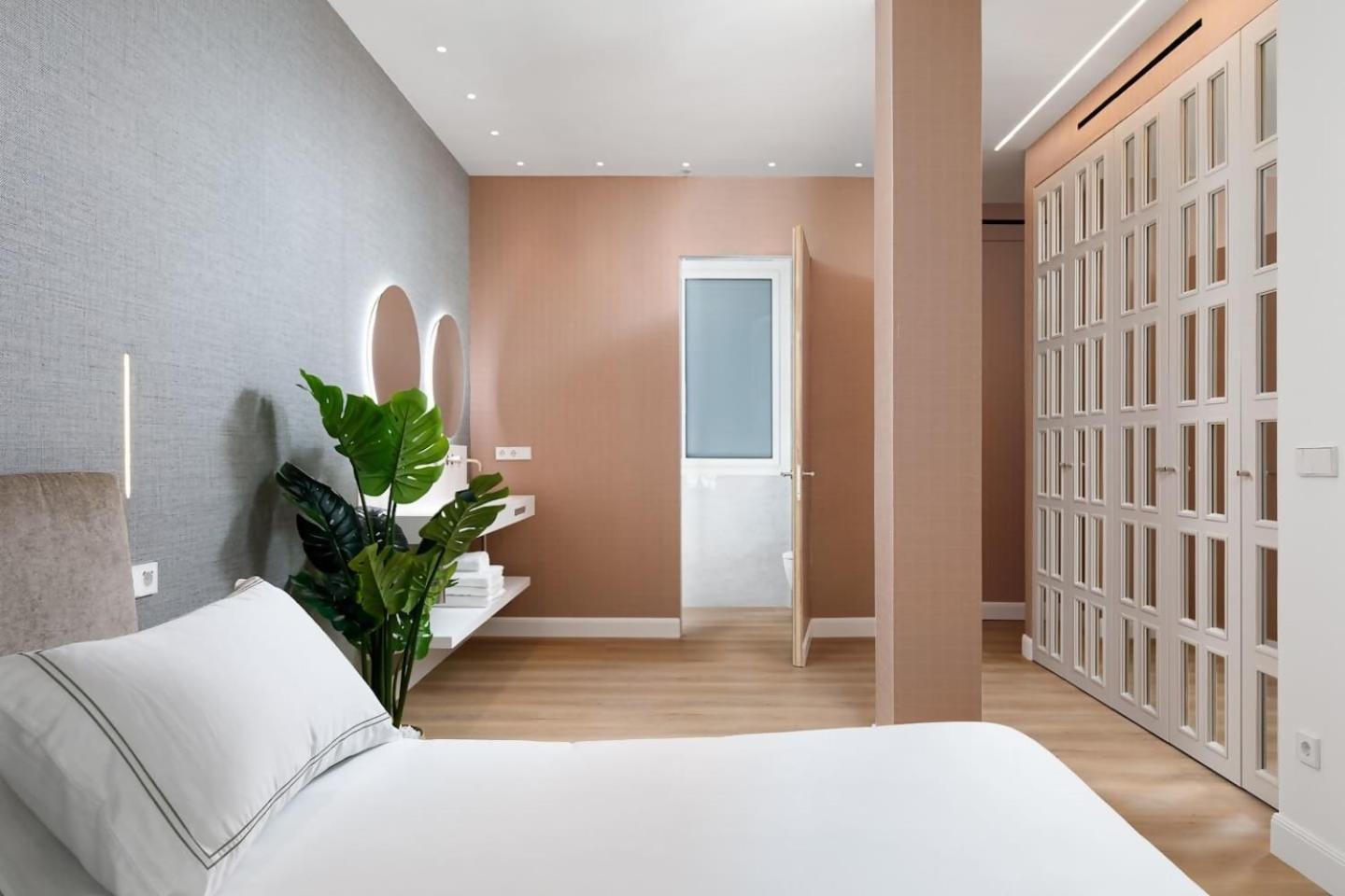 Mondrian New Ac Design Lovers Near La Concha San Sebastian Luaran gambar